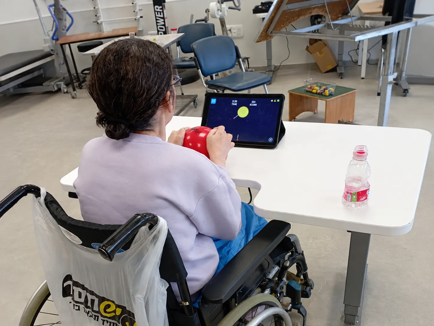Smart PLAYBALL system in a clinical rehabilitation setting
